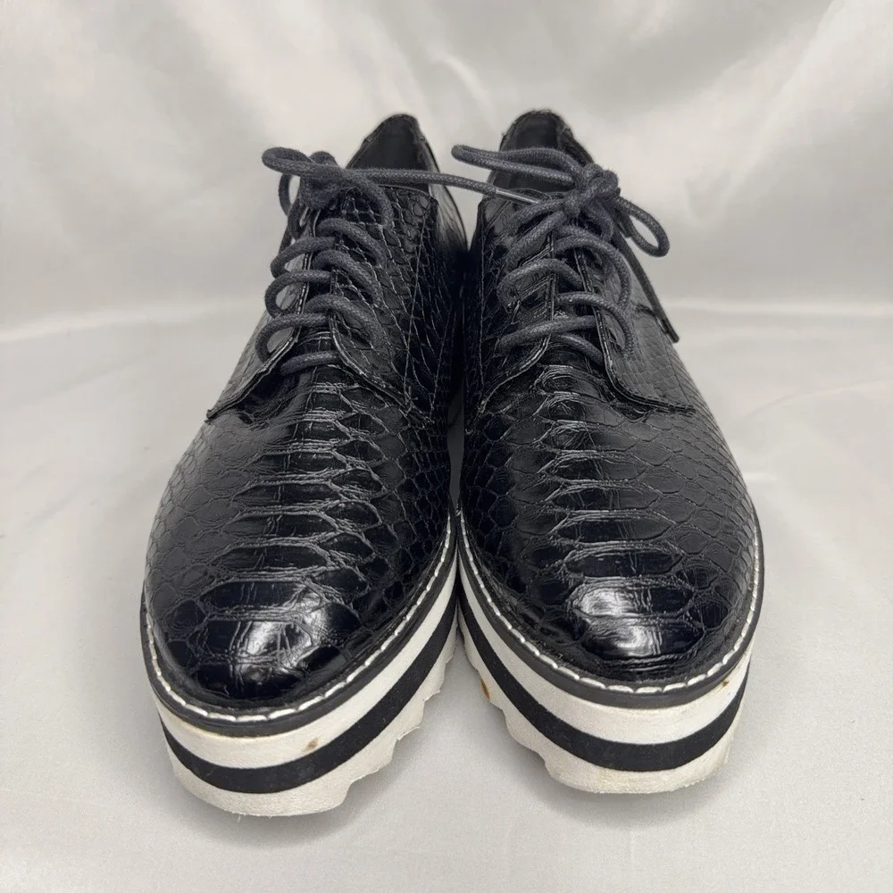 Madden Girl Marshall Platform Oxfords 9 Black Snakeskin Goth Lug Sole Grunge